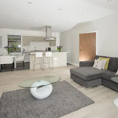 Apartment Bardywell Heights Serviced